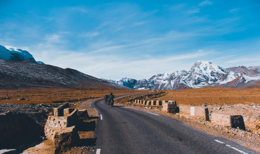 Sikkim & Darjeeling Tour Package – 4 Nights / 5 Days by Travelphilia